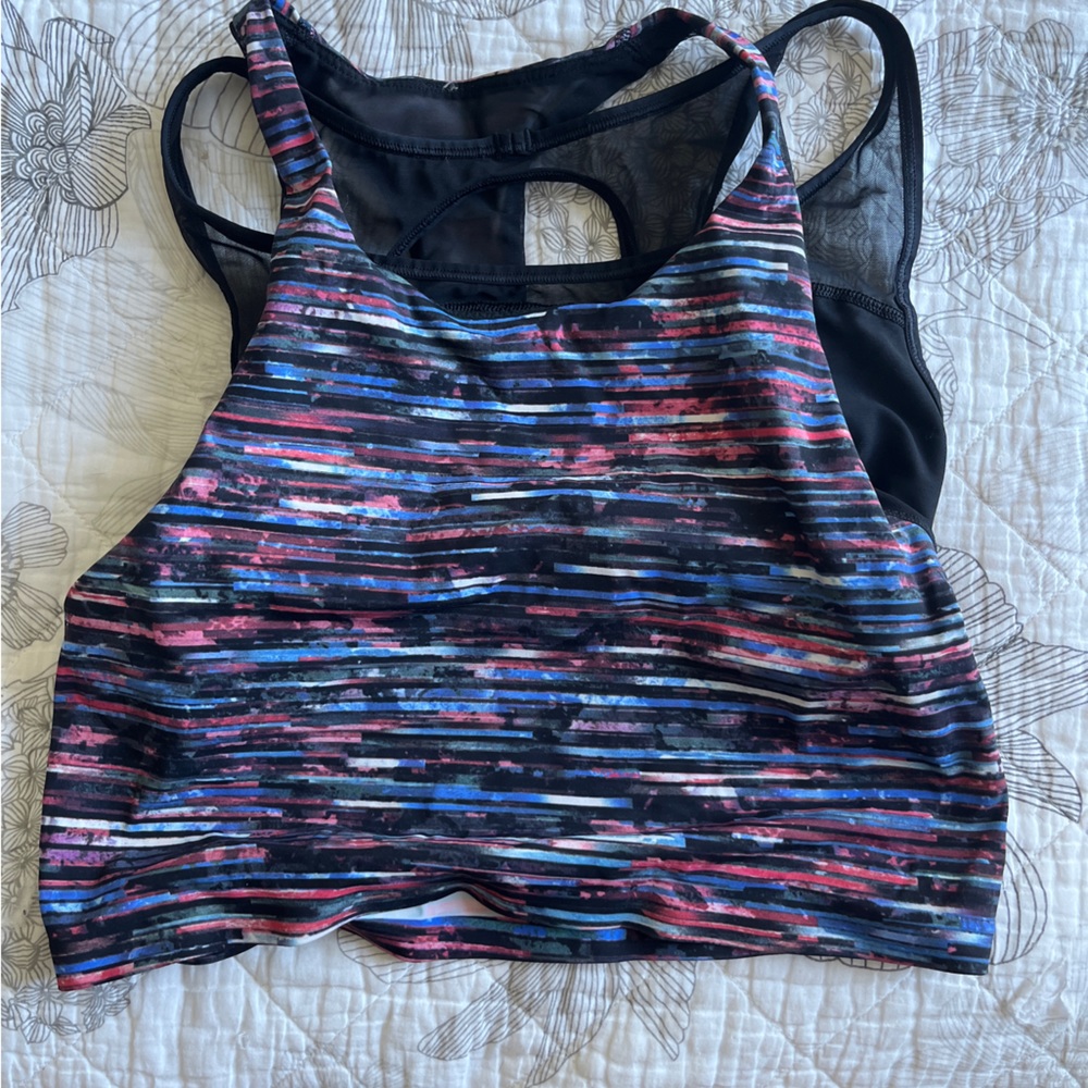Lululemon printed top with built in bra